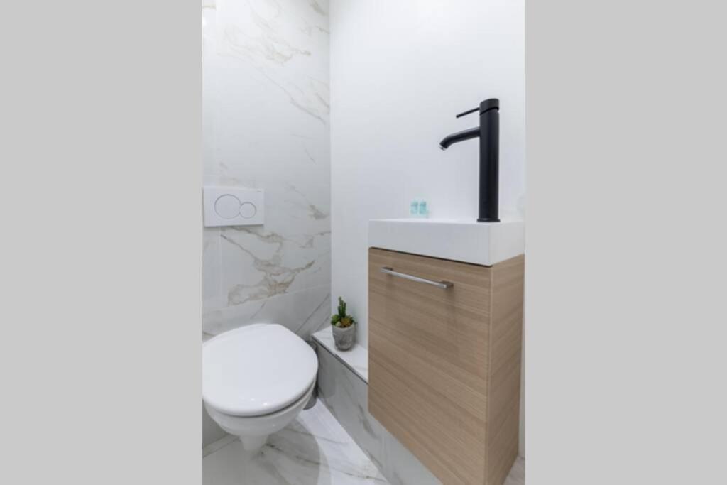 Home Suite Home Grands Boulevards - 32 - Paris Exterior photo